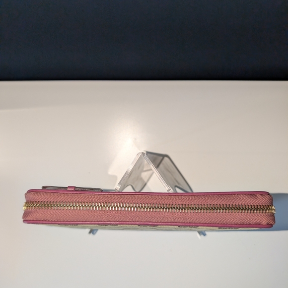 Gucci Monogram Canvas Zipper Long Wallet - Picture 4 of 11